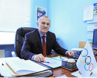 АС Мартынов